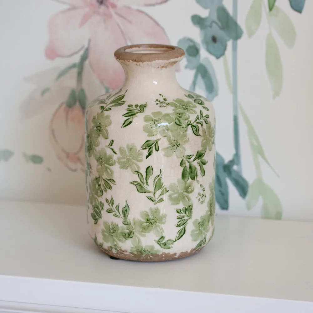 Vase en céramique crème effet vintage avec imprimé fleuri vert printanier